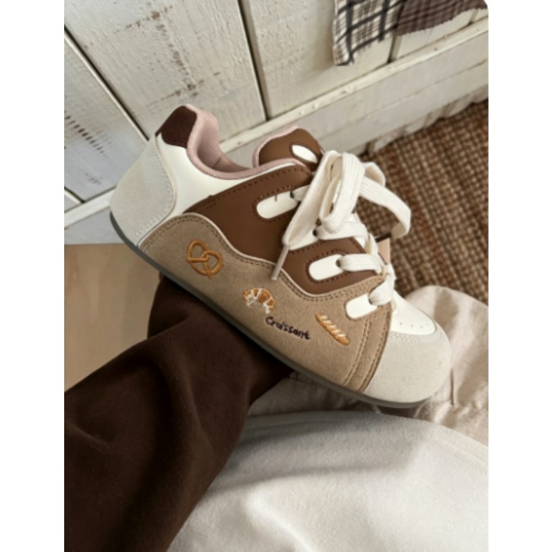 Sweet Girls Color‑Block Sneake - đánh giá và giá Up Lighting Decor